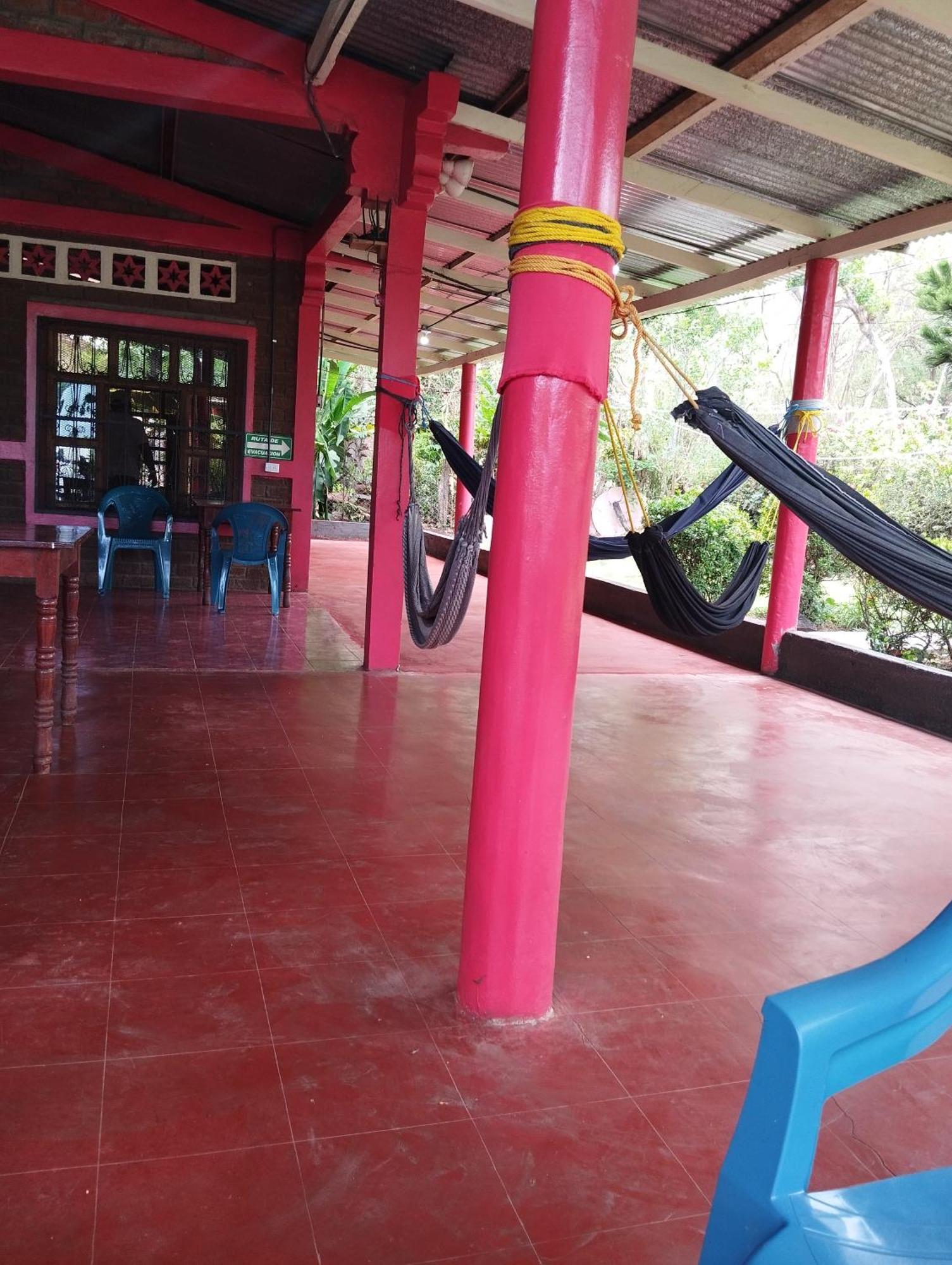 El Gueis Hostel Balgue ภายนอก รูปภาพ